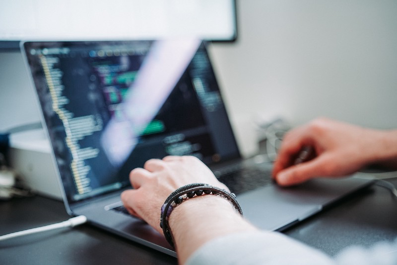Improving Localizable Strings Using SwiftGen